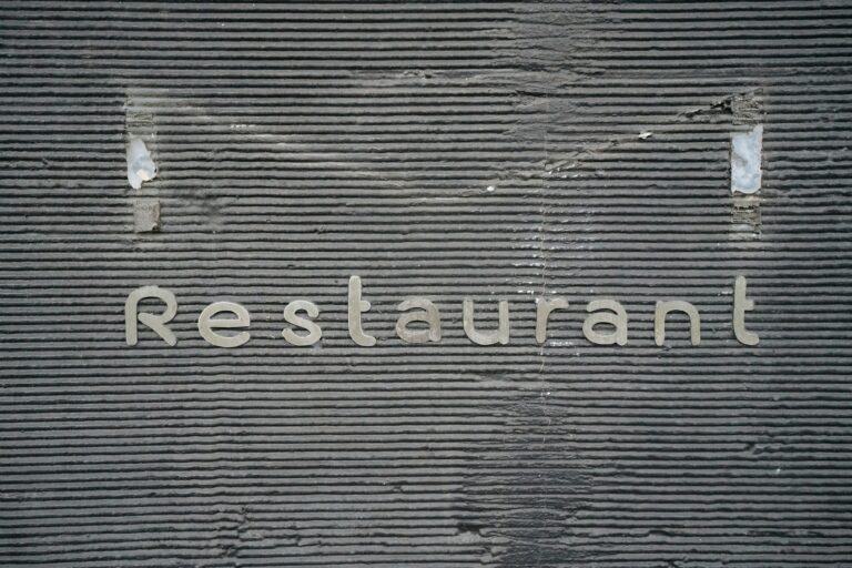 Wzrost cen menu: co oczekują konsumenci i co zrobią restauracje?